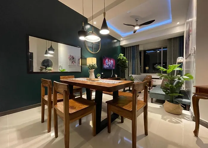 Aparthotel Luxurious & Spacious At The Heart Of *