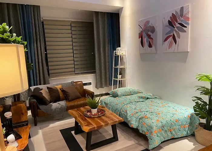 Luxurious & Spacious At The Heart Of * Manila