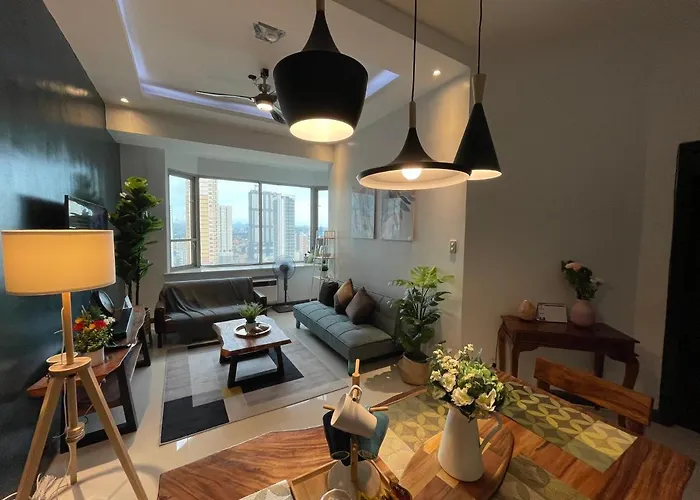 Luxurious & Spacious At The Heart Of * Manila